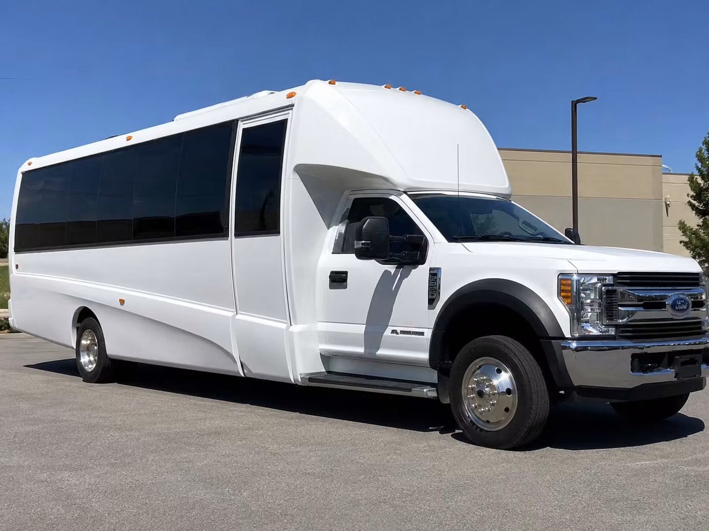 20 passenger minibus