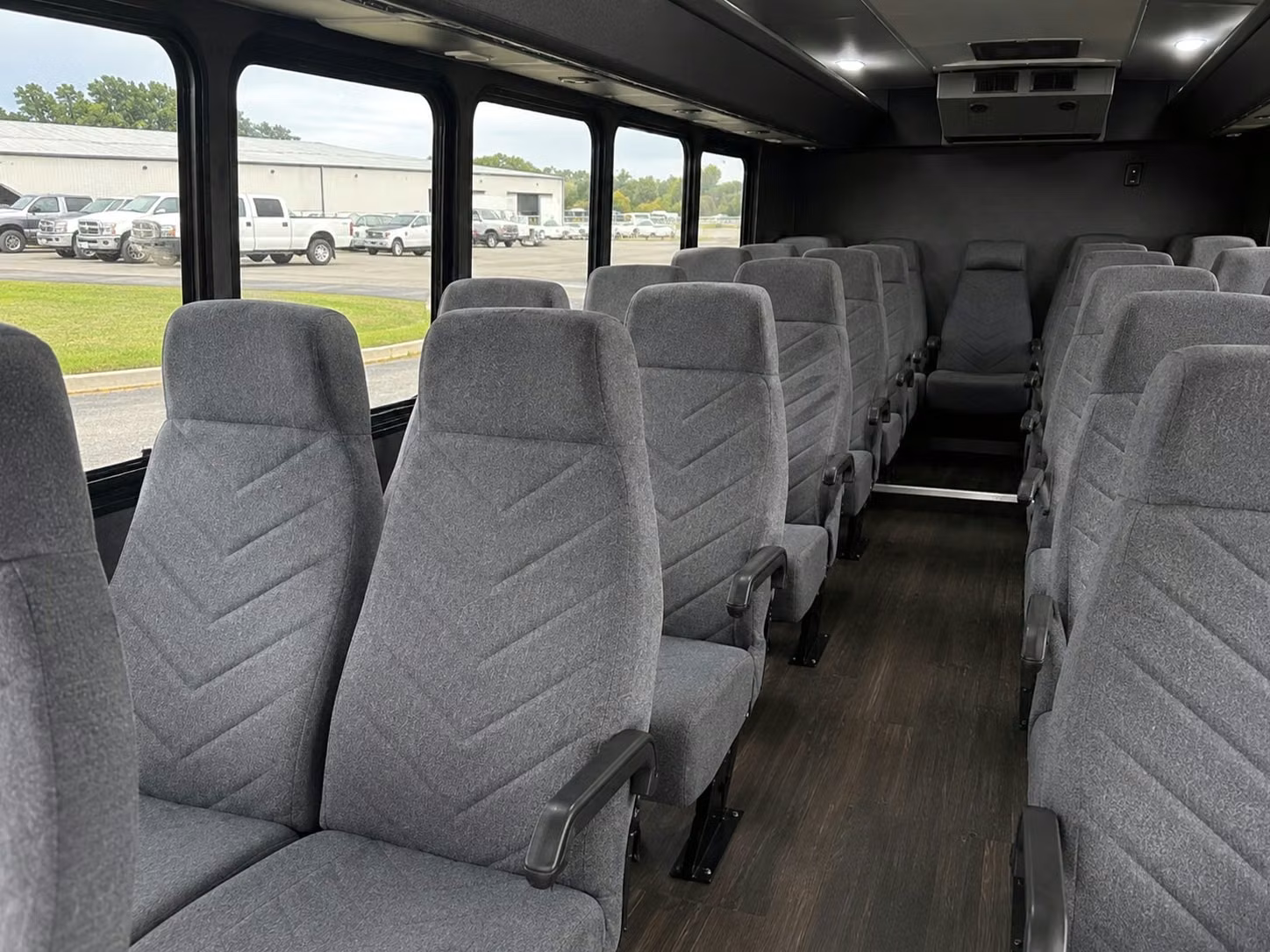 stockton 20 passenger minibus rental