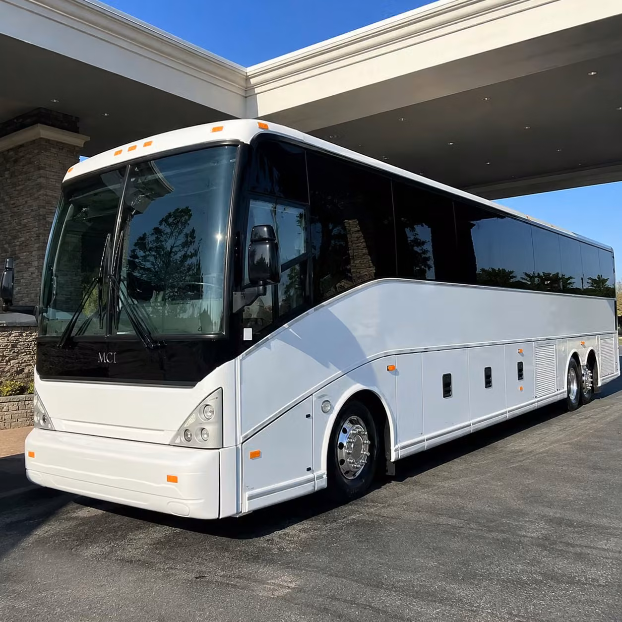 stockton wedding guest airport shuttles and hotel transfers