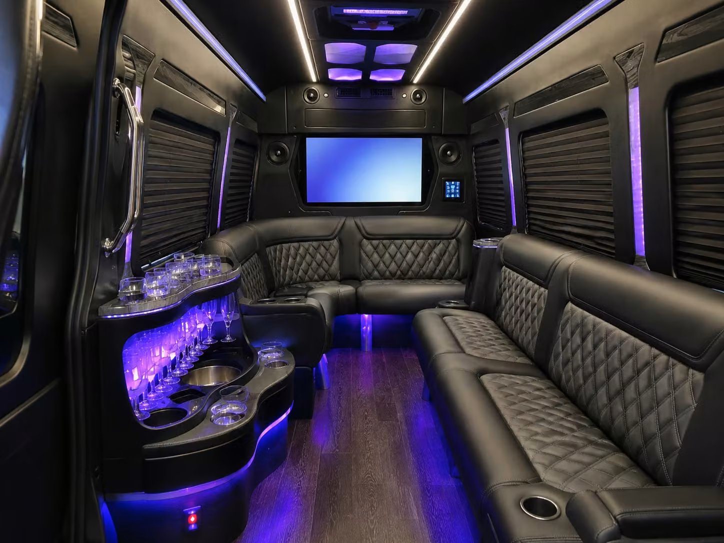university of the pacific sporting event shuttles in stockton